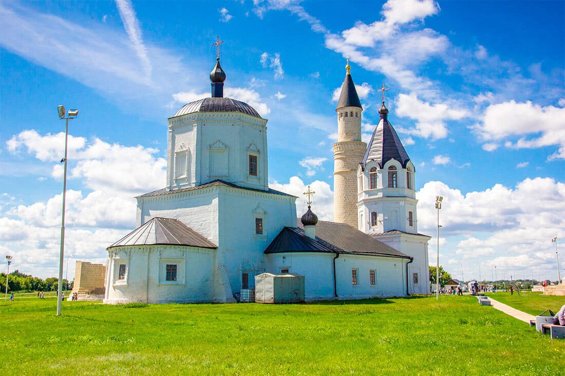 Успенская церковь в Болгарах