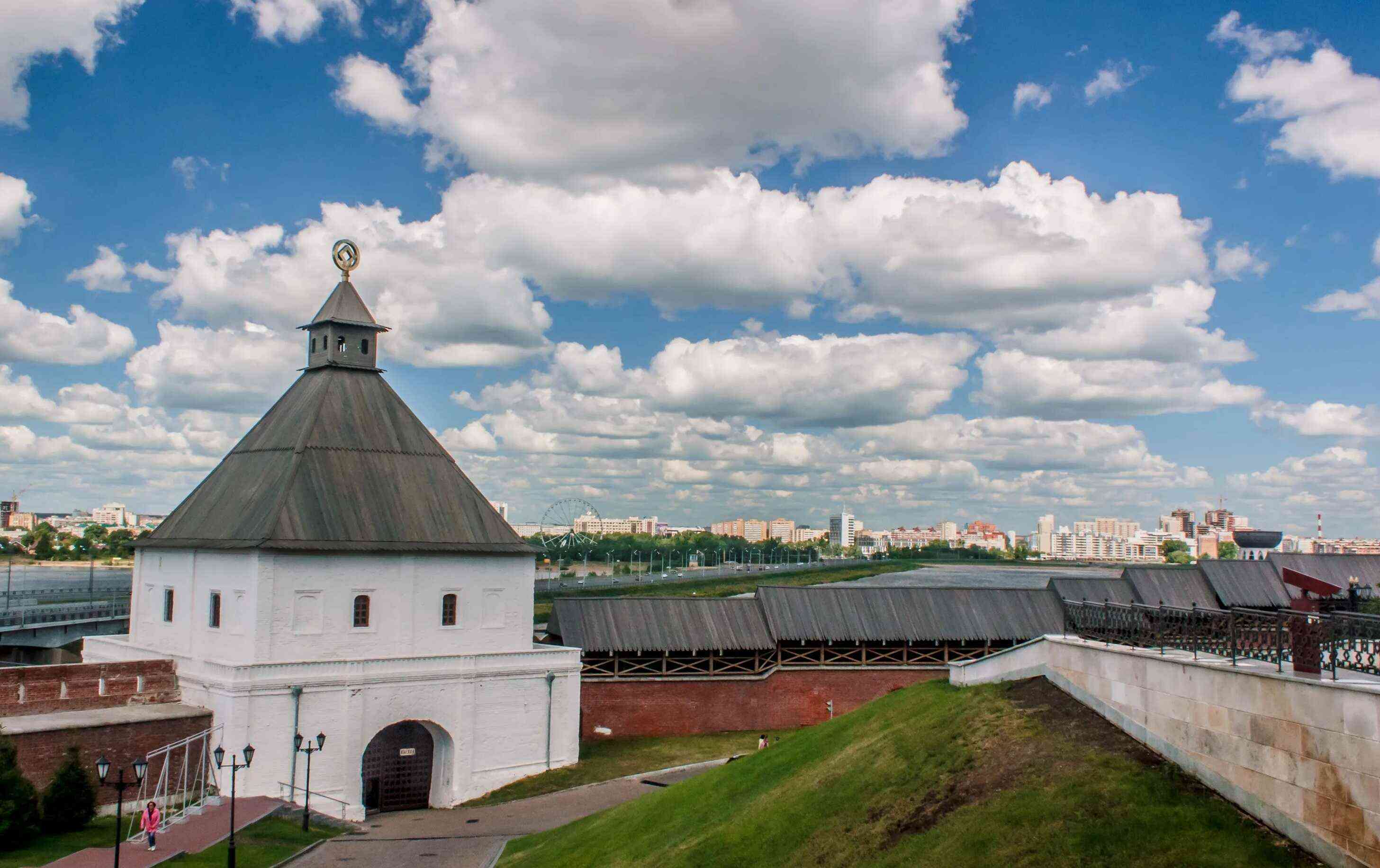 Тайницкая башня Казанского Кремля 